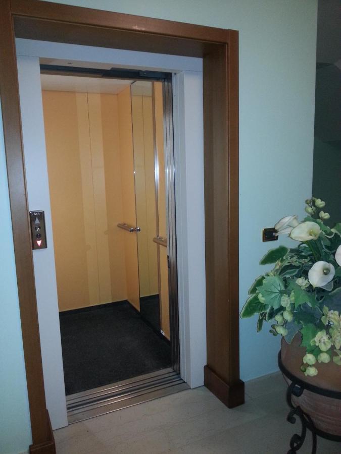 Hotel Maddaloni Tufino Экстерьер фото