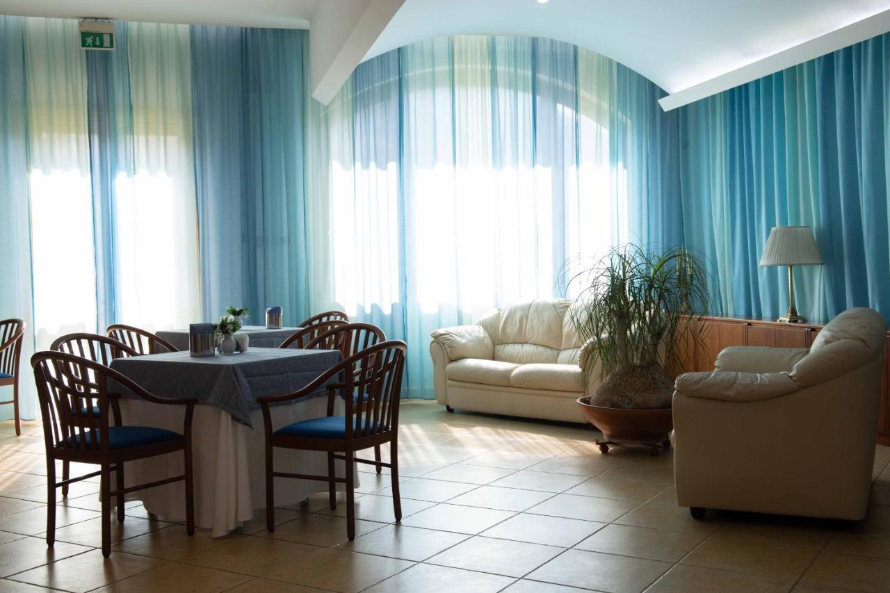 Hotel Maddaloni Tufino Экстерьер фото